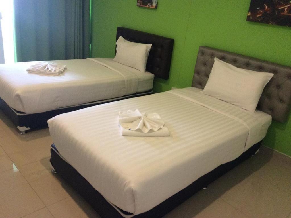 Hotel 2Bedtel à Bangkok Extérieur photo